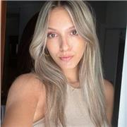 Sono una studentessa universitaria e da qualche anno aiuto bambini e ragazzi nello svolgimento di compiti e nella preparazione di test e verifiche